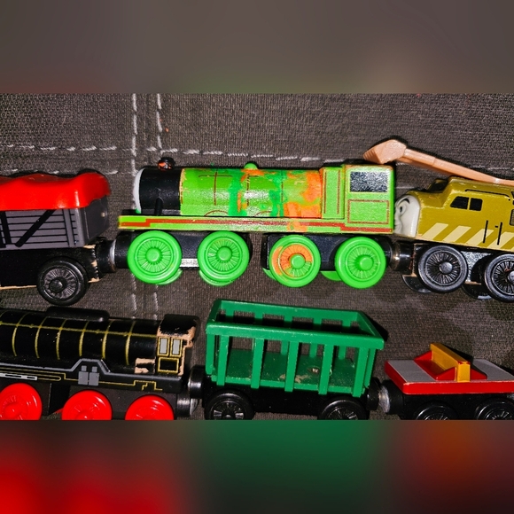 Diesel 10 - Thomas The Tank Engine & Friends Wooden Railway Magnet Trains - Picture 5 of 9